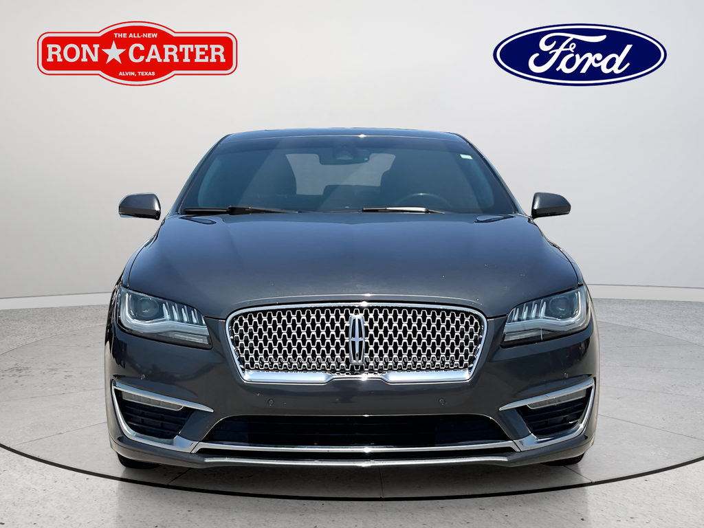 Used 2019 Gray Lincoln Reserve image 2