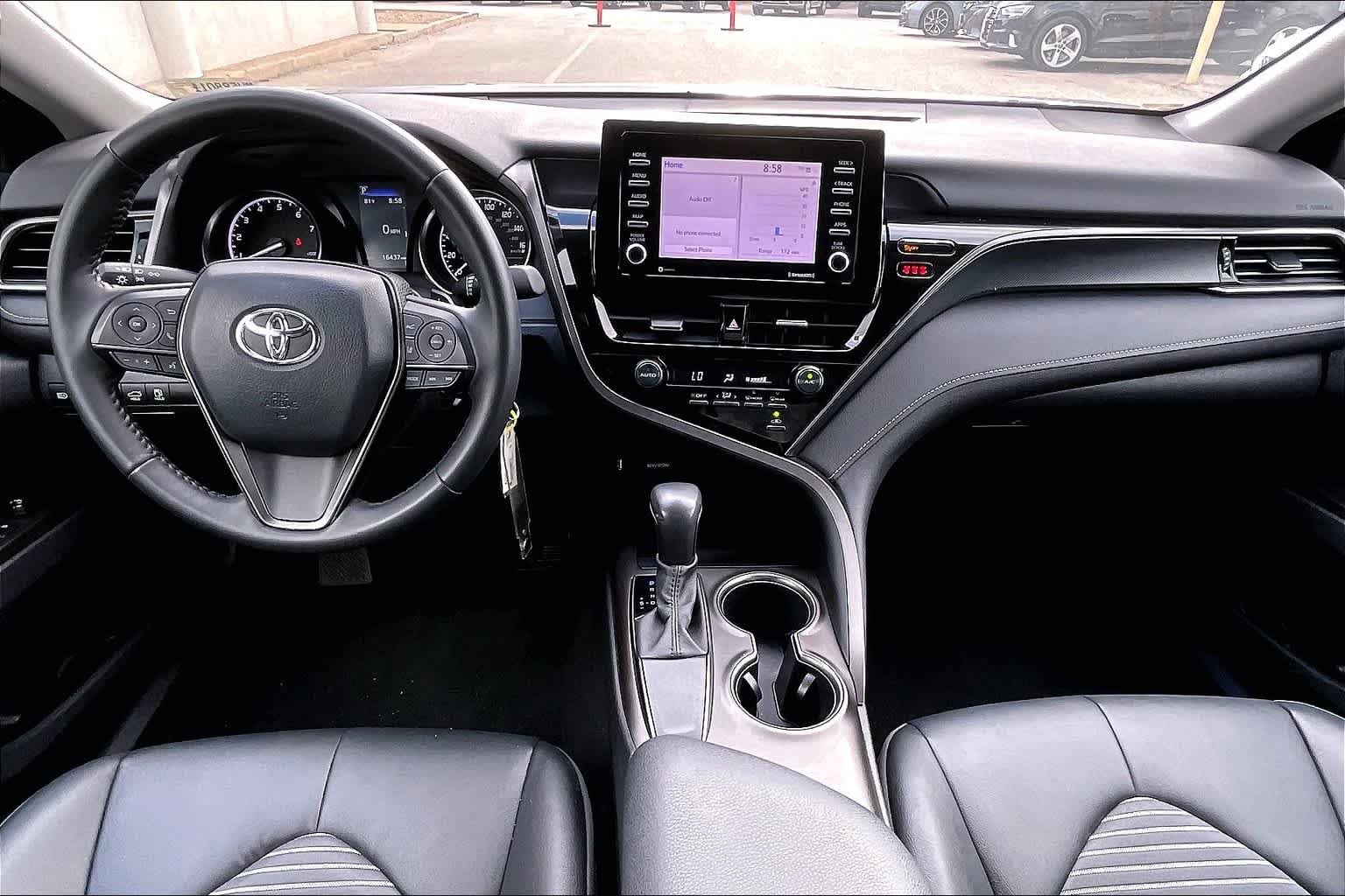 Used 2021 Midnight Black Metallic Toyota SE image 14