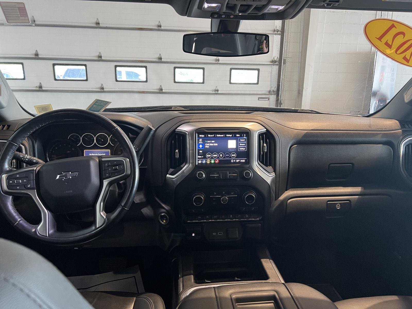 Used 2021 Northsky Blue Metallic Chevrolet RST image 15
