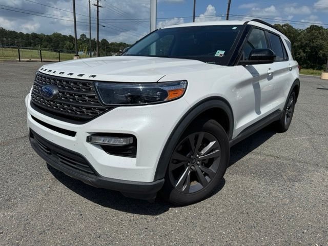 2022 Ford Explorer XLT RWD's photo