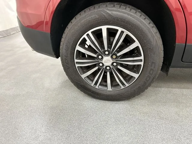 Used 2019 Red Cadillac Luxury image 5