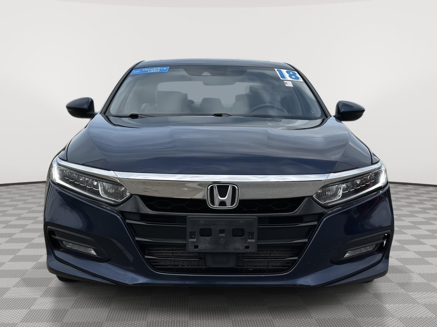 Used 2018 Honda Accord EX-L with VIN 1HGCV1F54JA206961 for sale in Kansas City