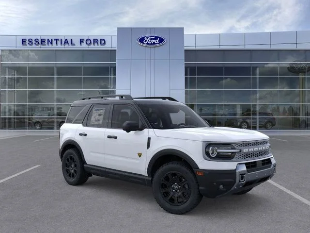 New 2025 Oxford White Ford Badlands® image 7