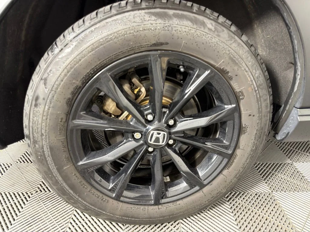 Used 2024 Gray Honda Sport-L image 12