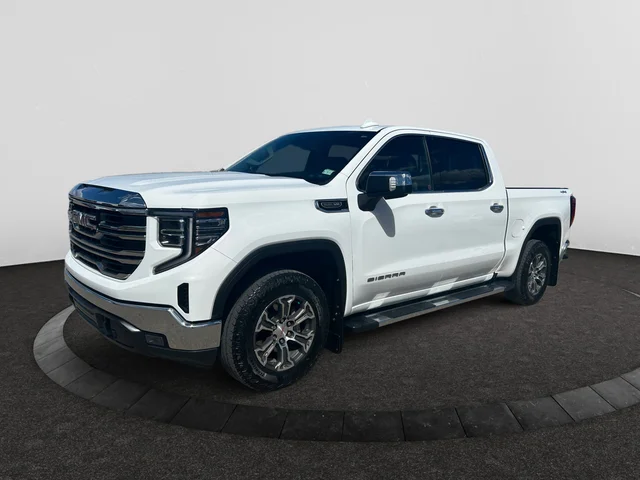 2023 GMC Sierra 1500 SLT Crew 5.3L Leather 4x4