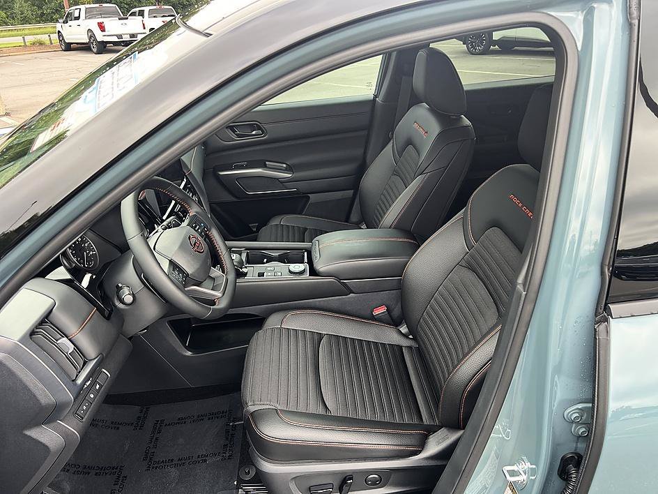 Used 2026 Baltic Teal/Super Black Nissan Rock Creek image 13