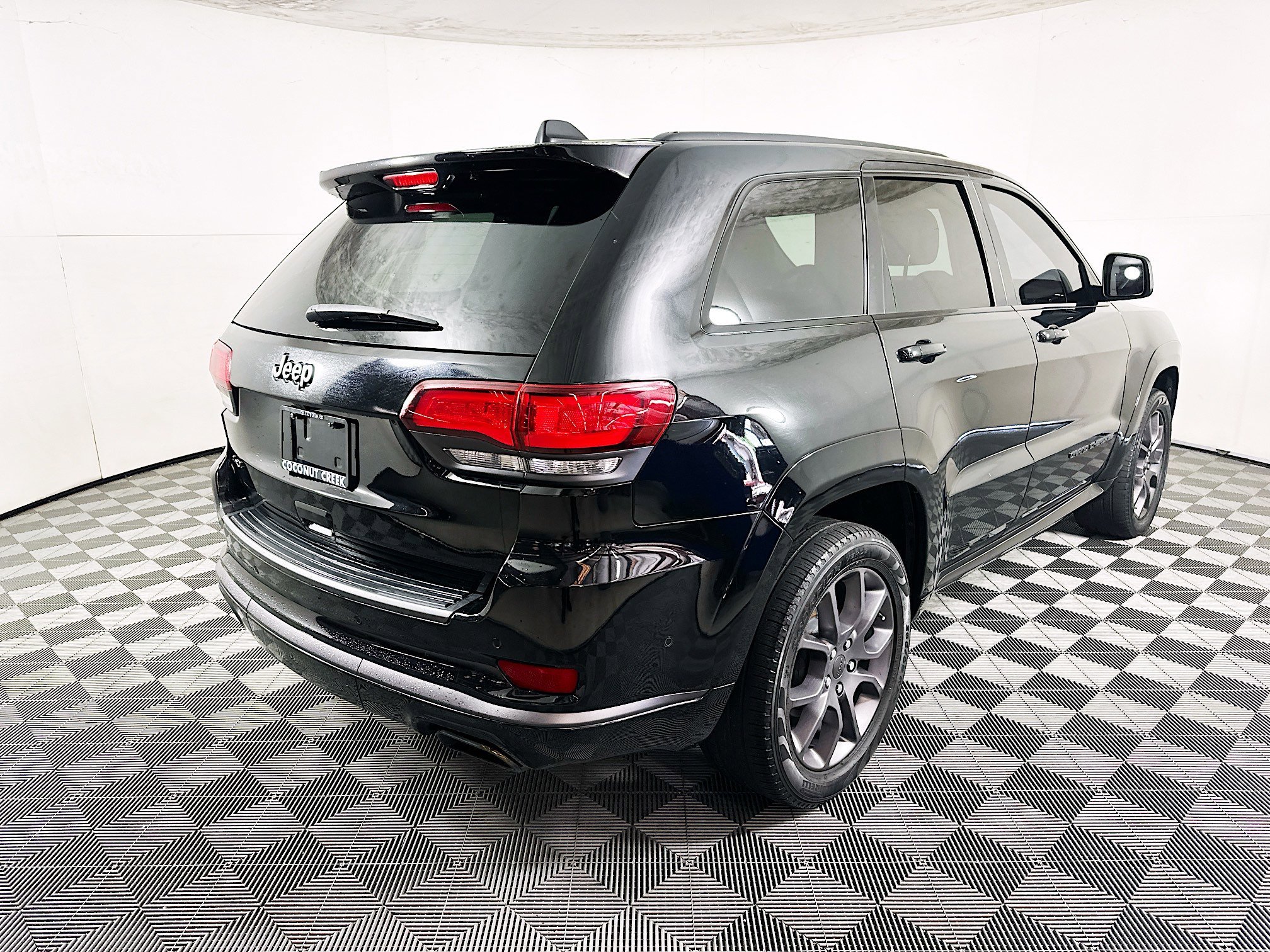 2020 Jeep Grand thumbnail 5