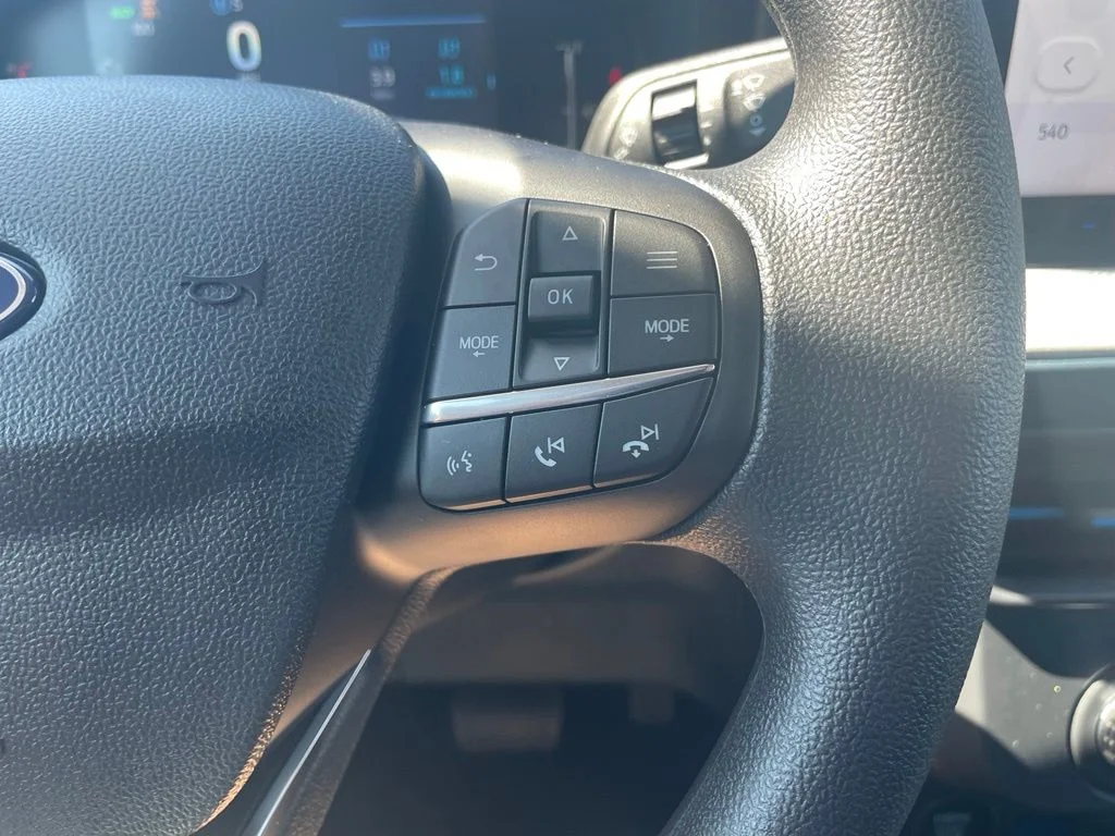 New 2026 Azure Gray Metallic Tri-Coat Ford XLT image 18