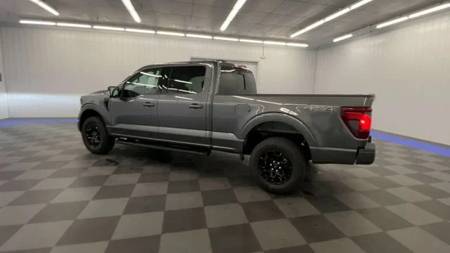 New 2026 Carbonized Gray Metallic Ford XLT image 6