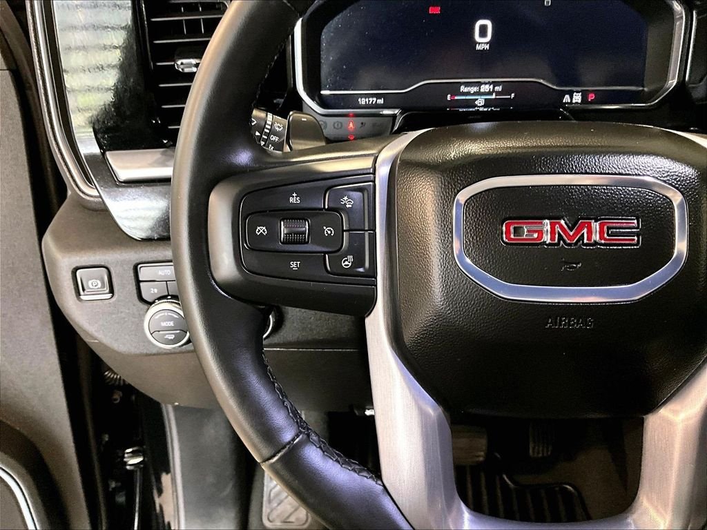 Used 2025 Black GMC Elevation image 23