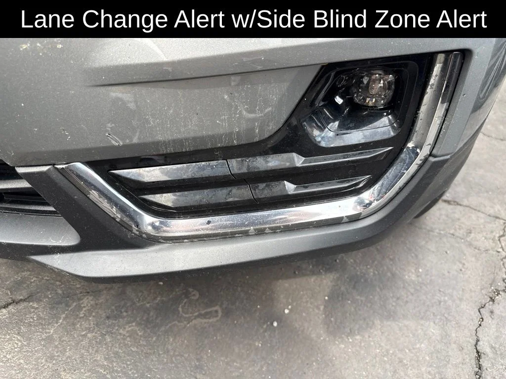 Used 2023 Silver GMC AT4 image 21