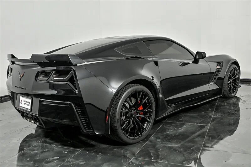 Used 2017 Black Chevrolet Z06 image 9