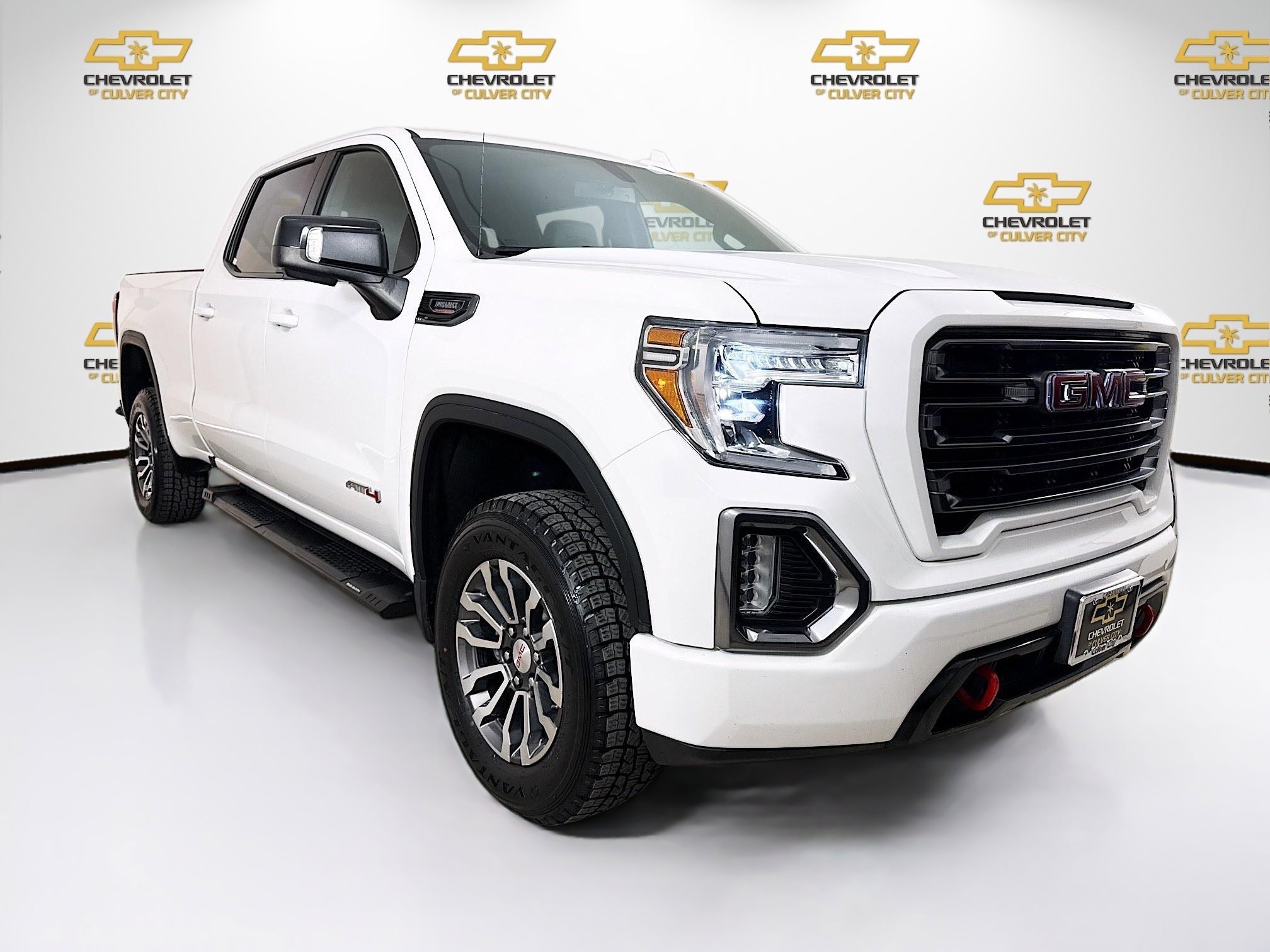 2021 GMC Sierra 4WD Crew Cab Short Box AT4's photo