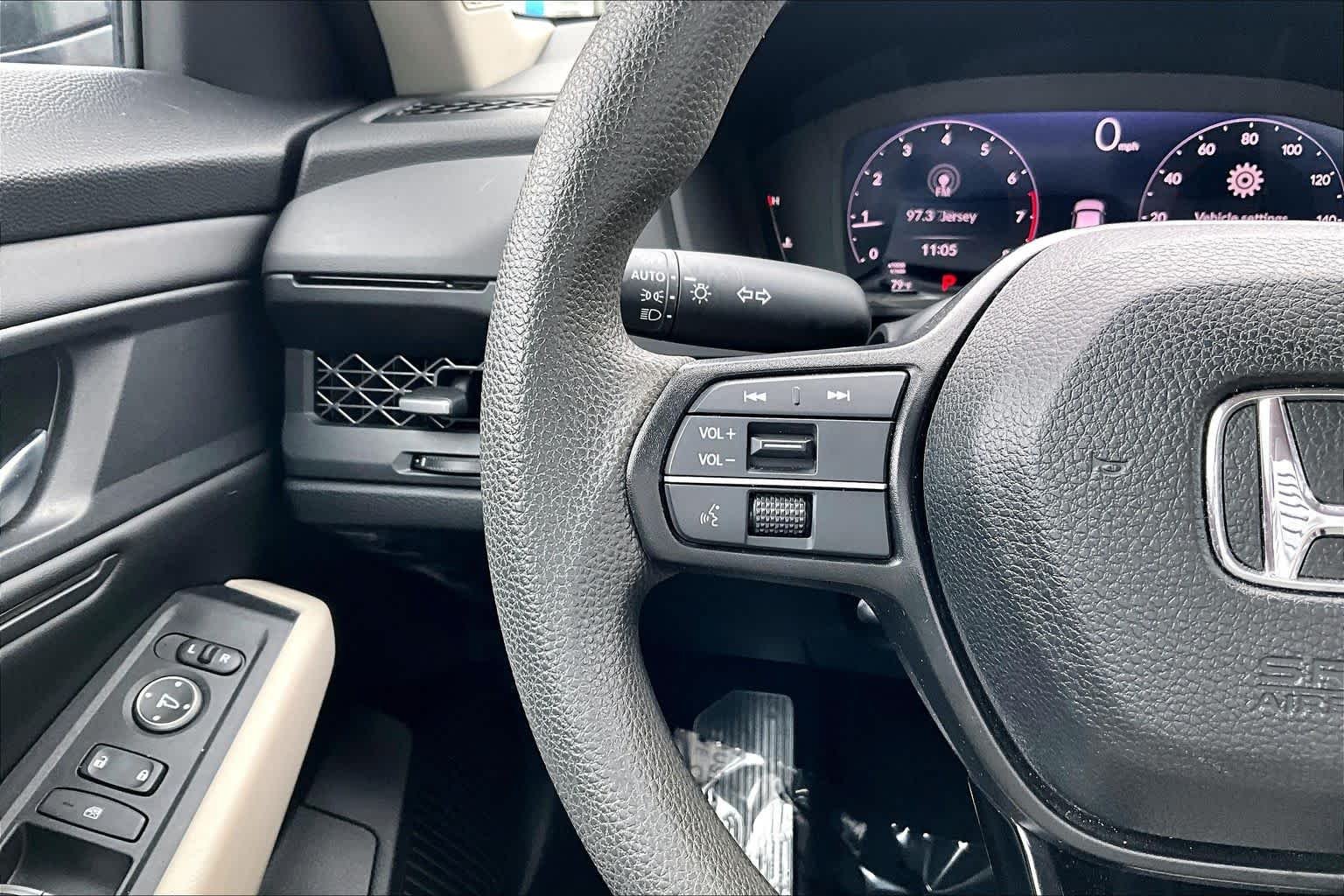 2024 Honda Accord EX - Photo 23