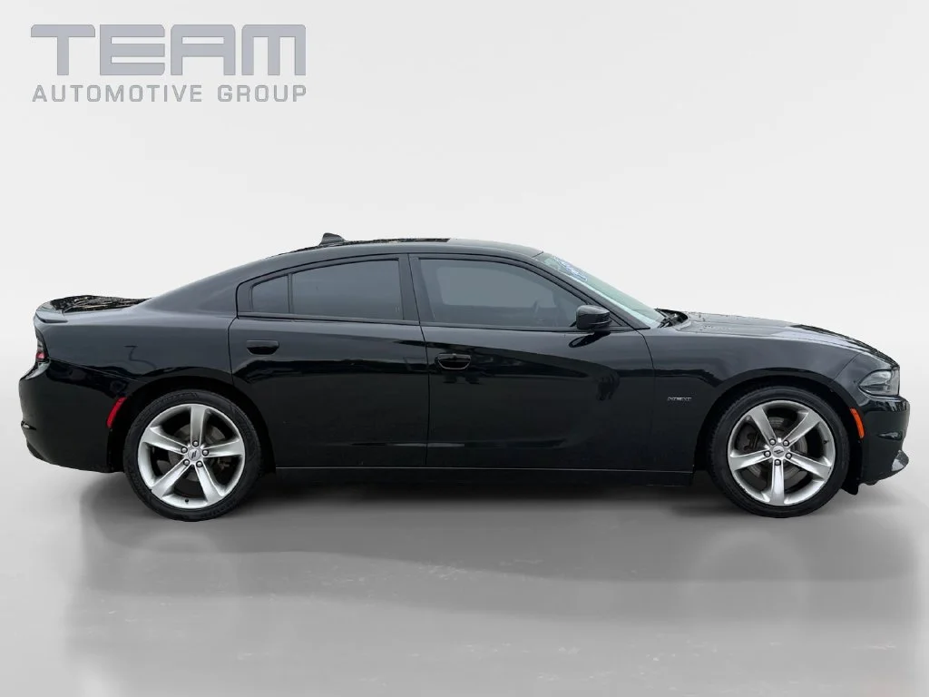 Used 2018 Black Dodge R/T image 8