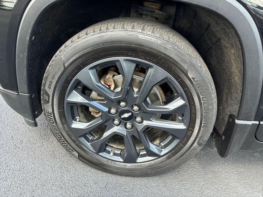 Used 2020 Black Chevrolet RS image 19