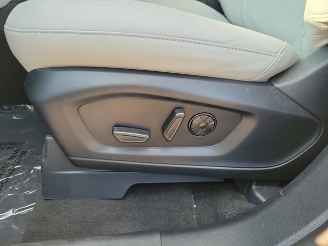 Used 2026 Carbonized Gray Ford Platinum image 19