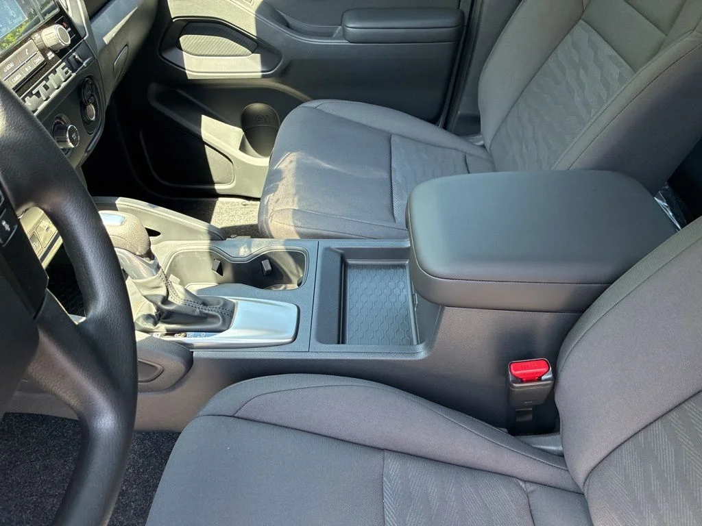 New 2026 Glacier White Nissan King Cab® S image 23