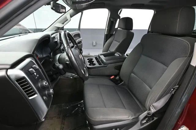 Used 2016 Red Chevrolet LT image 22