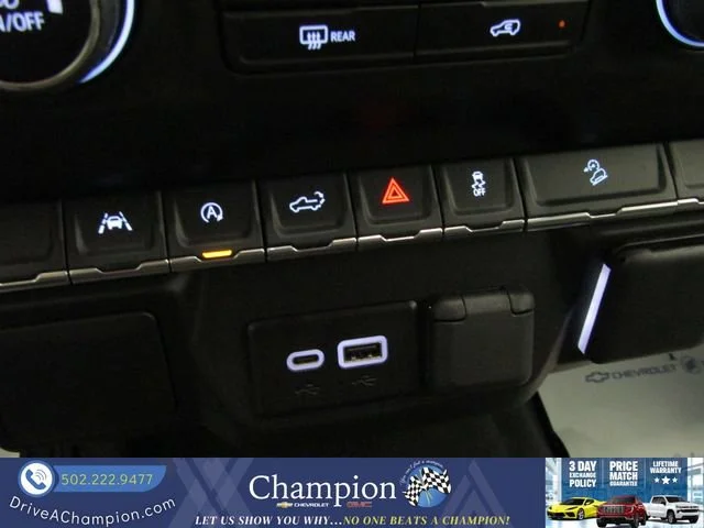 Certified Used 2025 Summit White Chevrolet Custom Trail Boss image 33