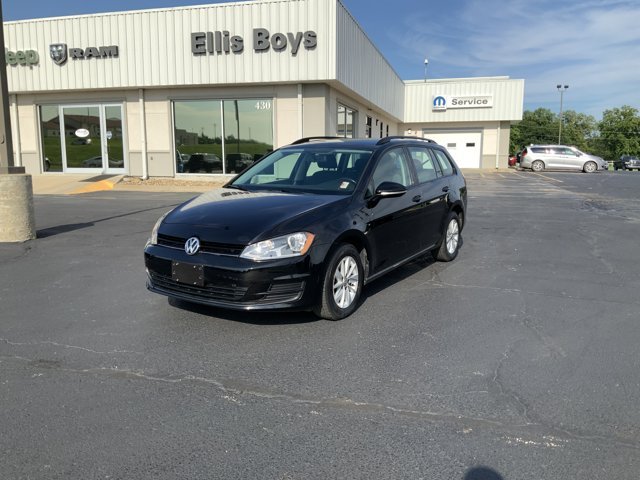2017 Volkswagen Golf SportWagen S