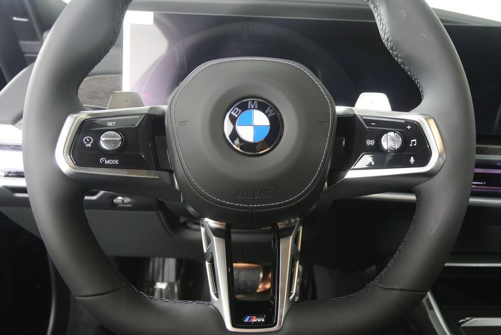 New 2026 Black Sapphire Metallic BMW 760i xDrive image 19