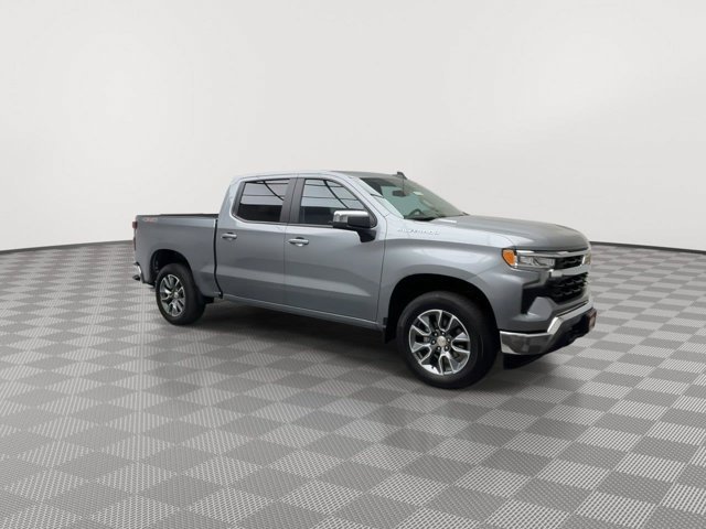 Used 2026 Sterling Gray Metallic Chevrolet LT image 43