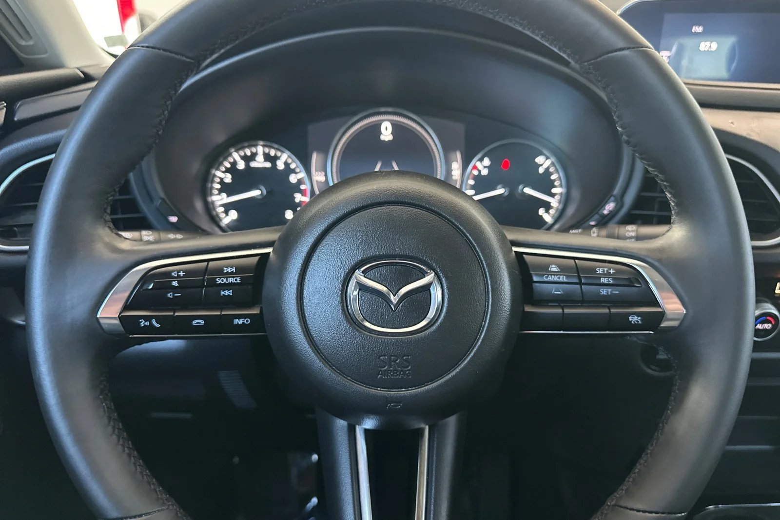 Used 2024 Ceramic White Mazda 2.5 S Select Sport image 24