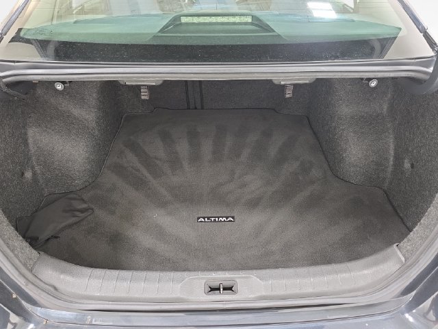 Used 2019 Blue Nissan 2.5 SV image 35