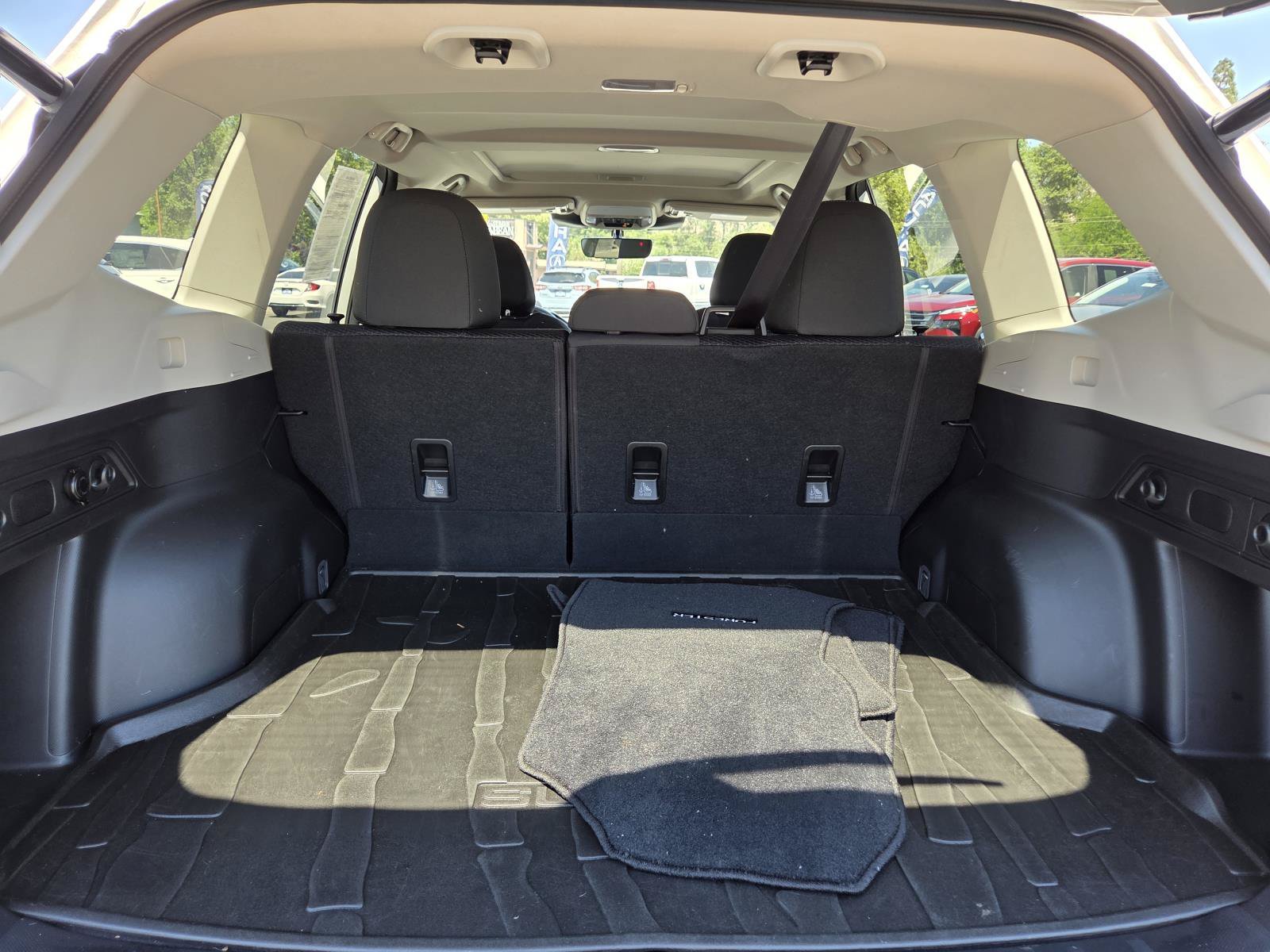 Used 2024 Crystal White Pearl Subaru Premium image 17