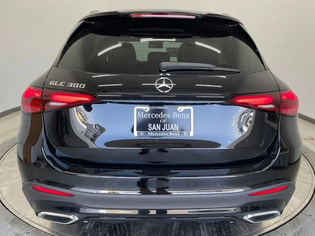 New 2027 Black Mercedes-Benz GLC 300 image 12