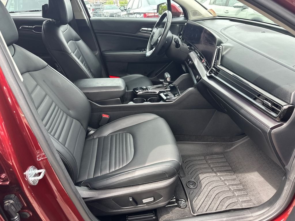 Used 2023 Red Kia SX-Prestige image 13