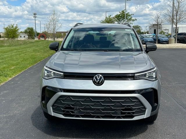New 2026 Pyrite Silver Metallic Volkswagen 1.5T S image 2