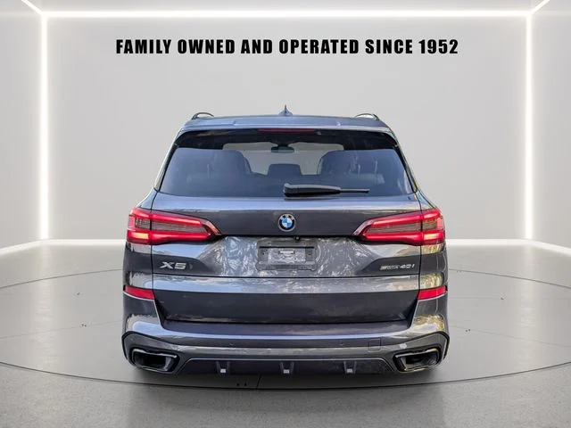 Used 2020 Gray BMW sDrive40i image 5