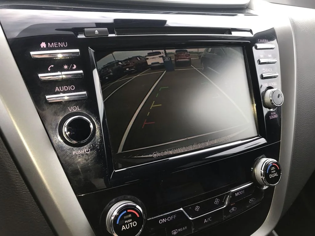 Used 2024 Gray Nissan SV image 17