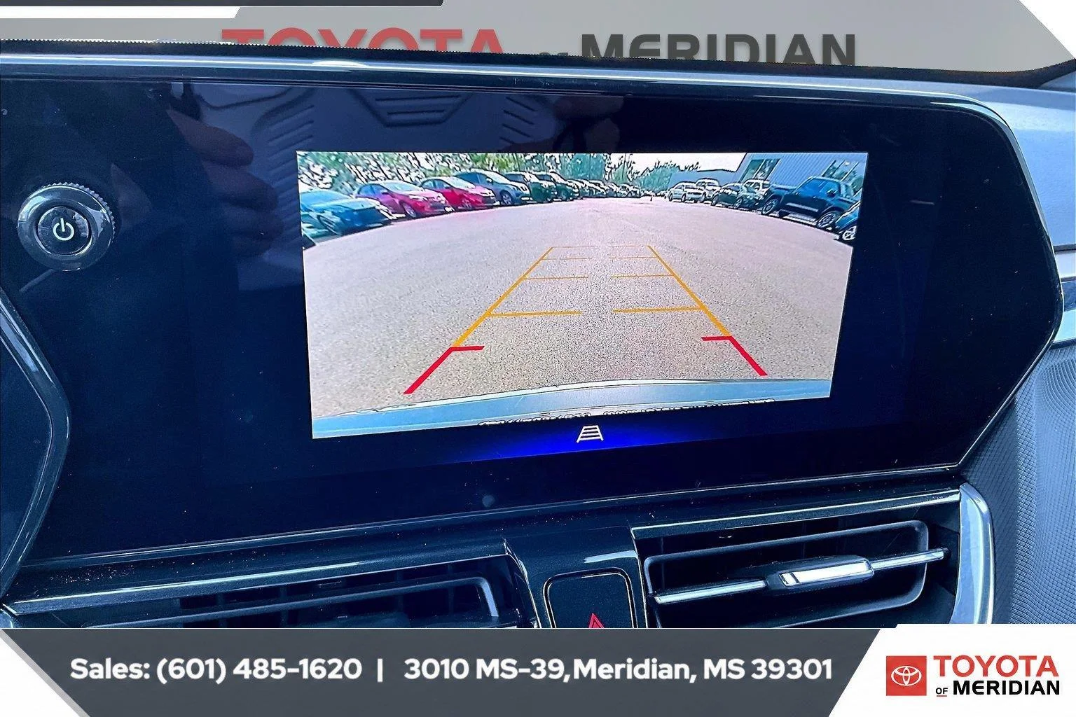 Used 2025 Nitro Yellow Metallic Chevrolet ACTIV image 15