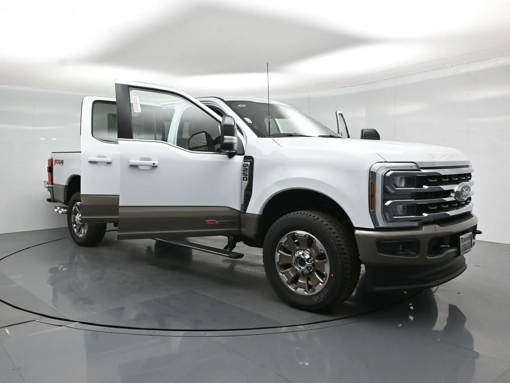 New 2026 Oxford White Ford King Ranch image 32
