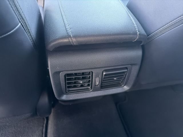 2023 Toyota Venza XLE - Photo 23