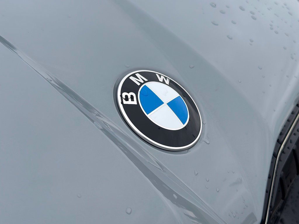 New 2027 Cape York Green Metallic BMW xDrive28i image 10
