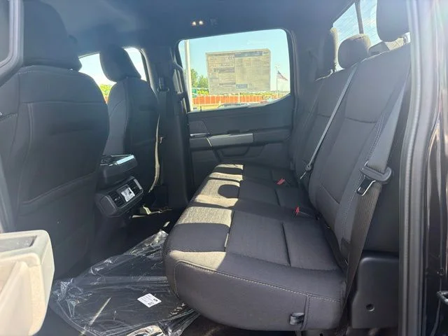 New 2026 Agate Black Metallic Ford XLT image 42