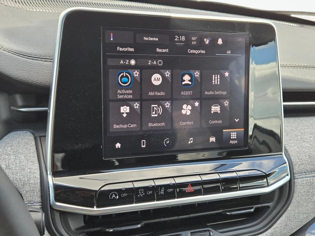 Used 2022 Silver Jeep Latitude image 26