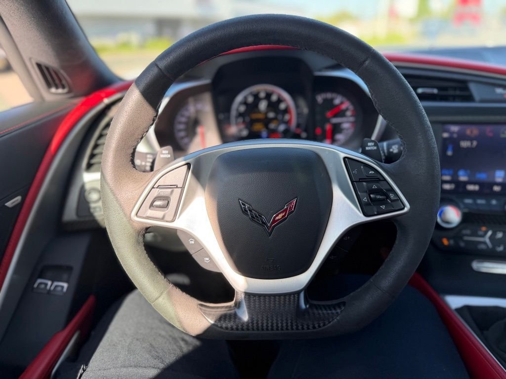 Used 2017 Arctic White Chevrolet Grand Sport image 5