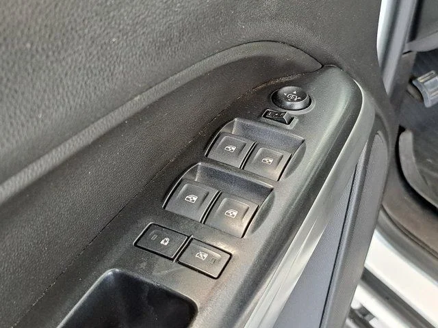 Used 2019 White Chevrolet ZR2 image 24