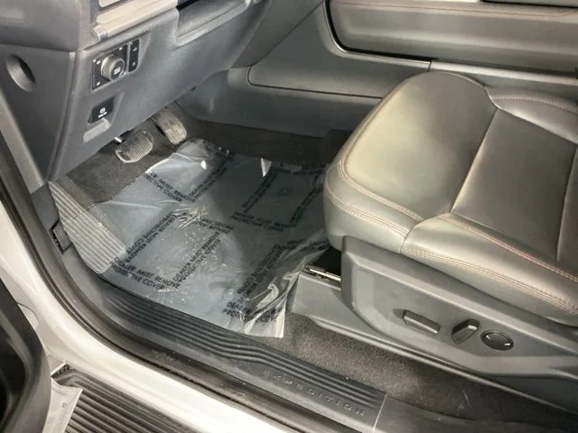 2025 Ford Expedition Active - Photo 16