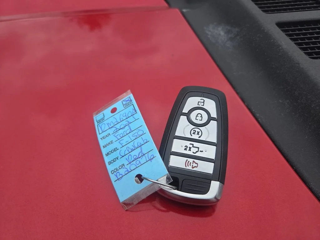 Used 2021 Red Ford XLT image 40