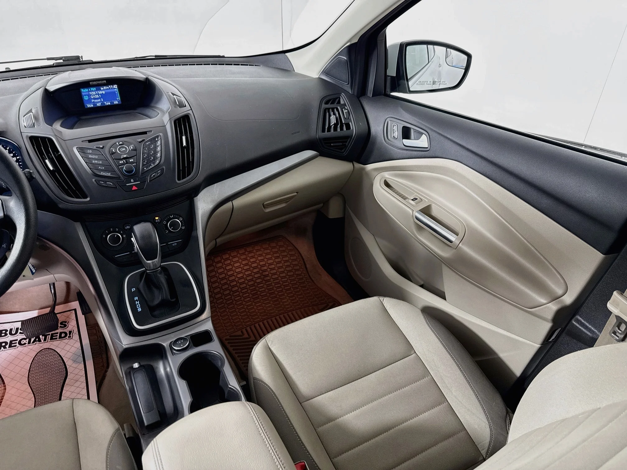 Used 2013 Oxford White Ford SE image 22
