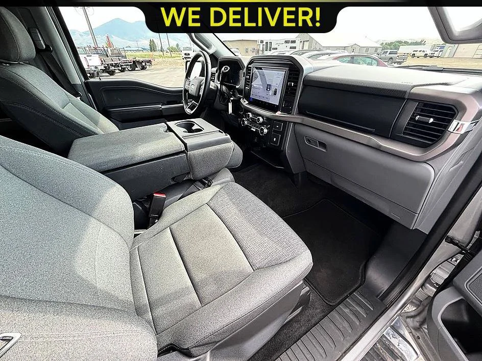 Used 2025 Silver Ford XLT image 19