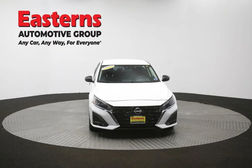 Used 2024 White Nissan 2.5 S image 50