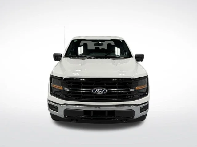 Used 2024 White Ford XLT image 3