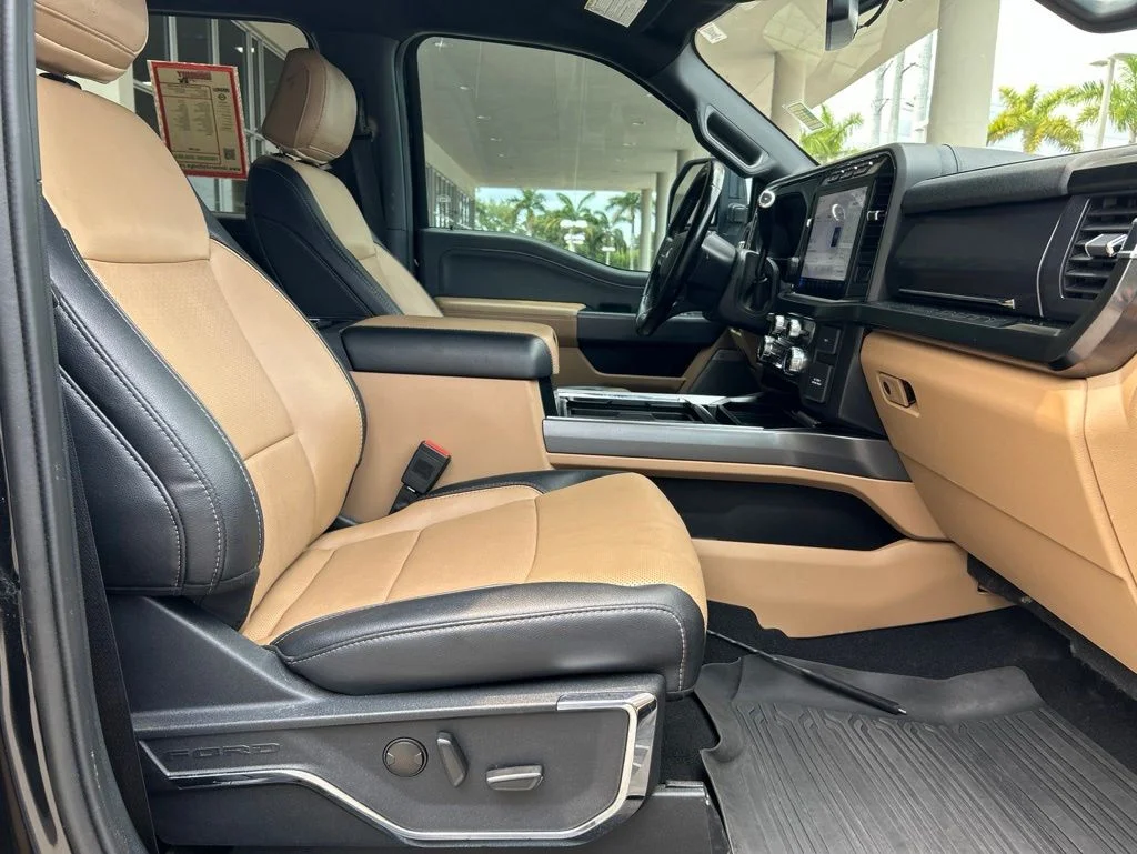 Used 2023 Black Ford Lariat image 27